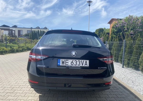 Skoda Superb cena 76900 przebieg: 136000, rok produkcji 2018 z Brzeg Dolny małe 211